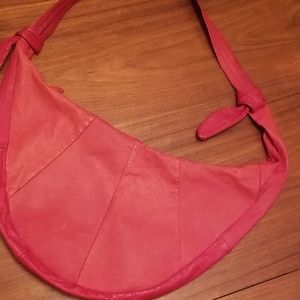 Vintage eed leather hobo! So soft..hold tons!